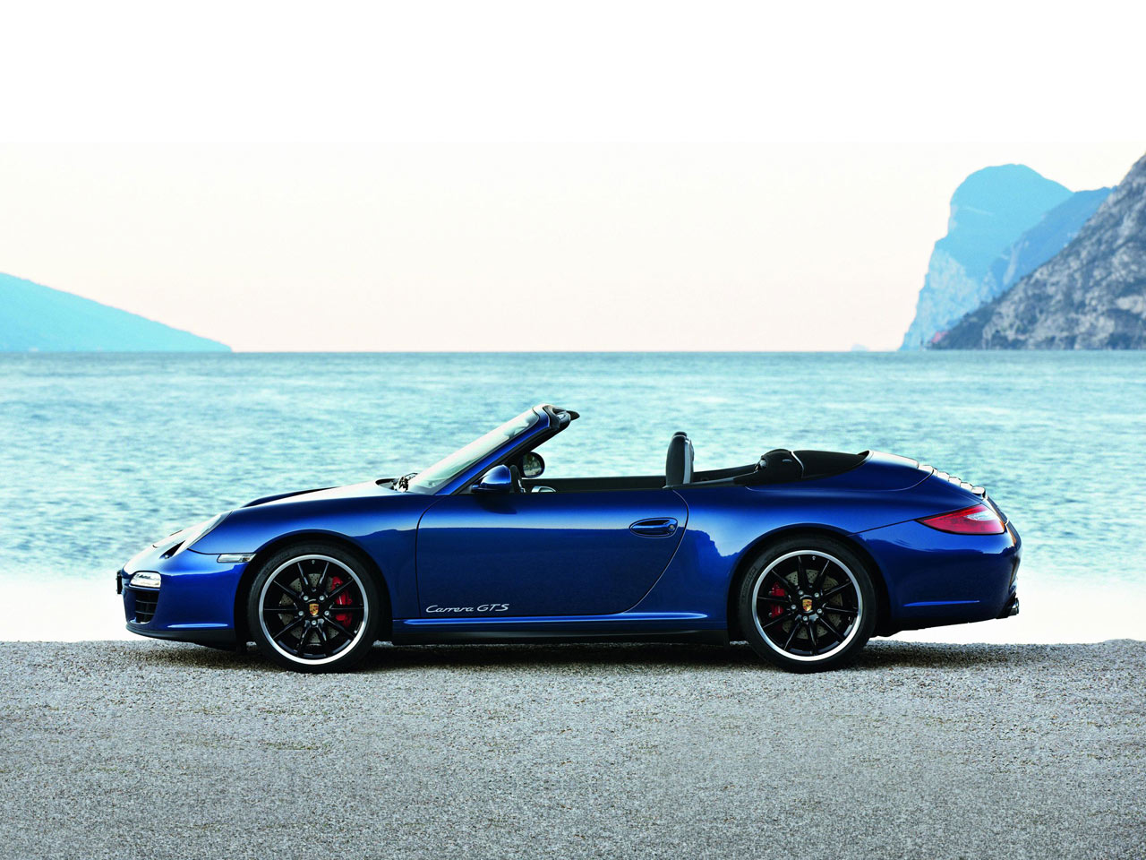 _Porsche-911-Carrera-GTS-Cabriolet-lg